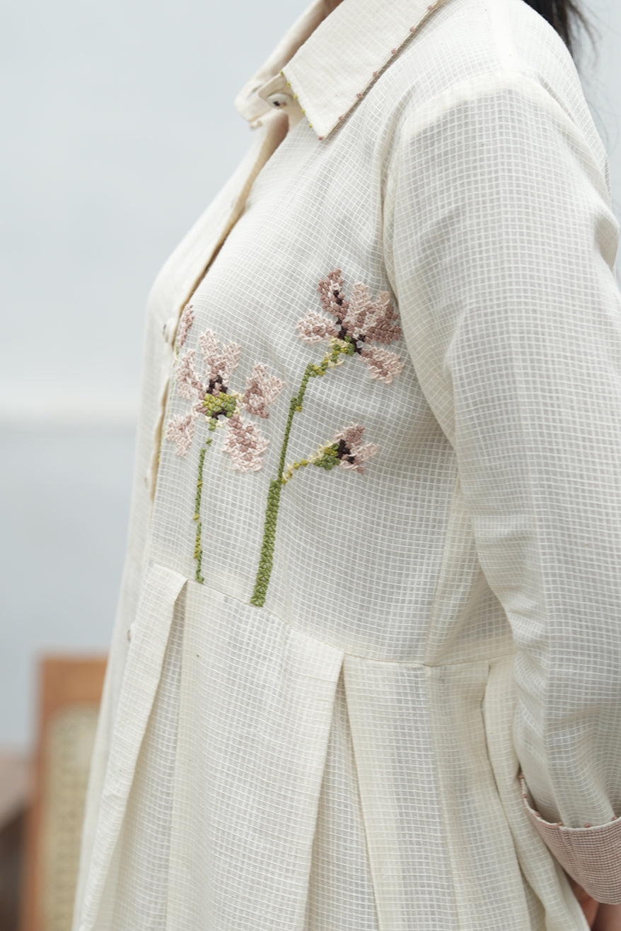 Daphne Handloom Cotton Embroidered Co-Ord Set