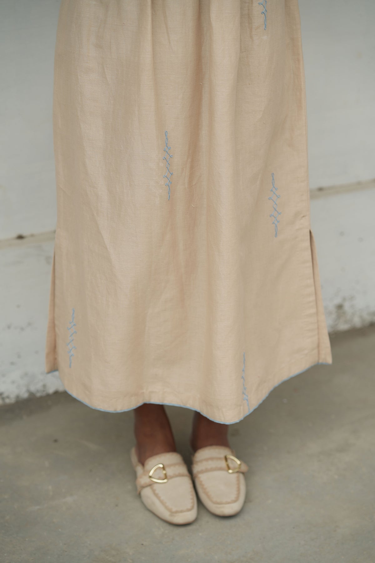 Ananta Cotton Linen Crop Top With Skirt